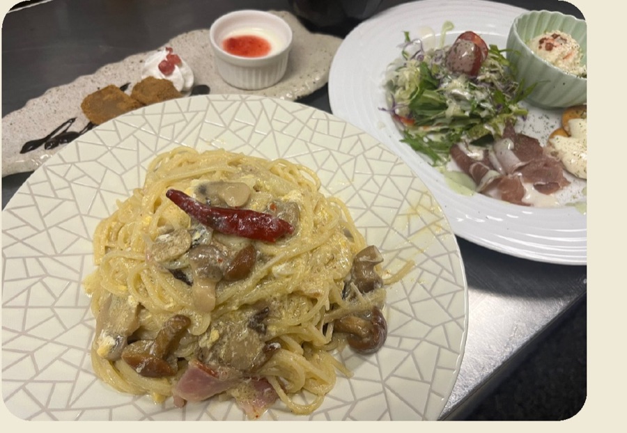 こごみミニパスタコースランチ