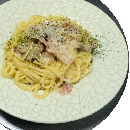 キノコとベーコンのクリーム